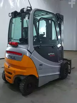 Elektromos 4 kerekű 2019  Still RX60-25 (2)