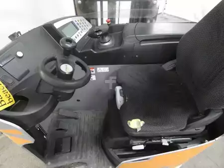 Retráctil 2019  Still FM-X17/SONDERBAU (3)