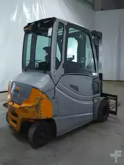 Elektromos 4 kerekű 2021  Still RX60-35L (2)