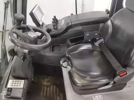 Elektromos 4 kerekű 2021  Still RX60-35L (3)