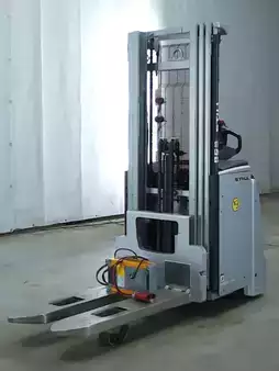 Apilador eléctrico 2022  Still EXV20I/EX/590MM/1160 (1)