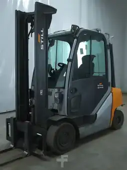 Chariots élévateurs diesel 2020  Still RX70-25 (1)