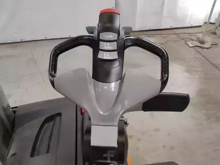 Magasemelésű béka 2020  Still EXV-SF14 (3)