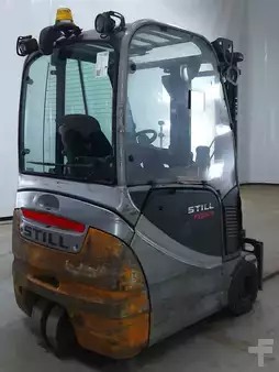 Chariots électriques à 3 roues 2018  Still RX20-15 (2)