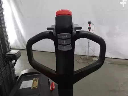 Stapelaars 2007  Still EGV14/1300MM/1030MM (3)