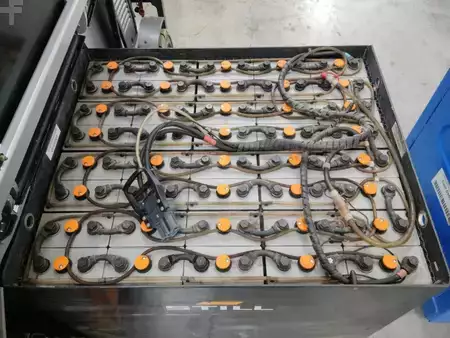 Chariots électriques à 4 roues 2016  Still RX60-35 (4)