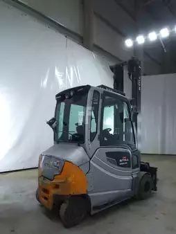 Chariots électriques à 4 roues 2020  Still RX60-35L (2)