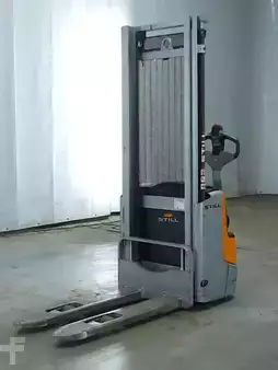Apilador eléctrico - Still EXV10 (1)