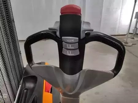 Apilador eléctrico 2022  Still EXV10 (3)