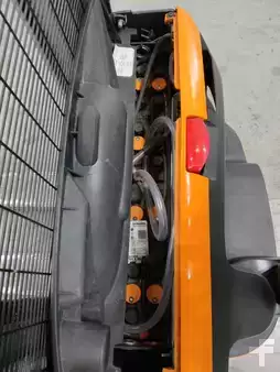 Apilador eléctrico 2022  Still EXV10 (4)