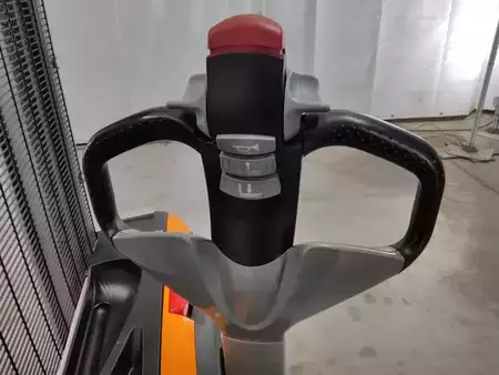 Apilador eléctrico 2022  Still EXV10 (3)