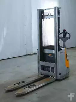 Apilador eléctrico 2022  Still EXV10 (1)