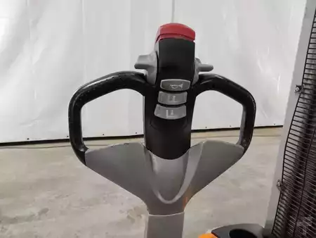 Apilador eléctrico 2022  Still EXV10 (3)