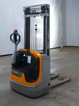 Apilador eléctrico 2022  Still EXV10 (2)