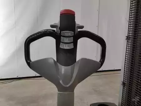 Apilador eléctrico 2022  Still EXV10 (3)