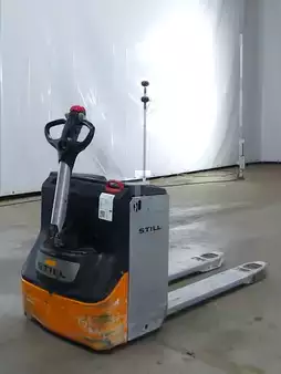 Transpaleta eléctrica 2022  Still ECU30/1450MM (2)