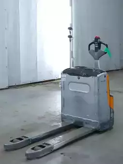 Elektrische palletwagens 2020  Still EXU18/LIION (1)