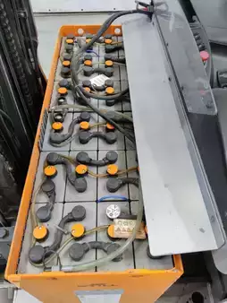Retráctil 2020  Still FM-X17 (4)