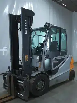 Eléctrico - 4 rodas 2019  Still RX60-40 (1)