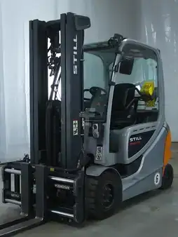 Eléctrica de 4 ruedas 2019  Still RX60-35 (1)