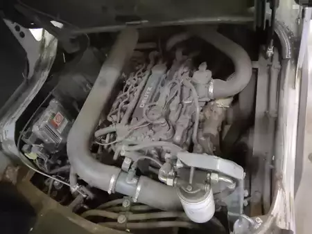 Diesel heftrucks 2021  Still RX70-40 (4)