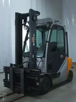 Empilhador a gás 2020  Still RX70-25T (1)