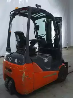 3-wiel elektrische heftrucks 2011  Toyota 8FBEKT16 (2)