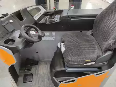 Työntömastotrukki 2020  Still FM-X10 (3)