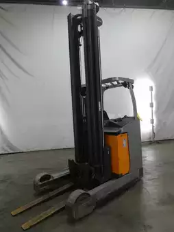 Reach Truck 2020  Still FM-X25 (1)
