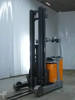 Reach Trucks 2019  Still FM-X20 (1)