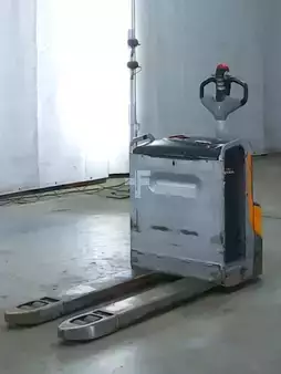 Nízkozdvižný vozík 2019  Still EXU18 (1)