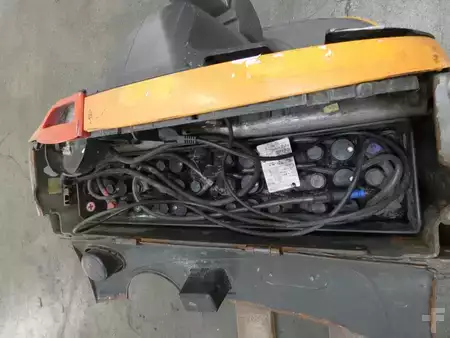 Lavtløftende truck 2015  Still EXU16 (4)