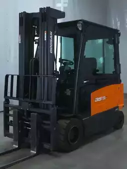 4-wiel elektrische heftrucks 2022  Doosan B35X-7PLUS (1)