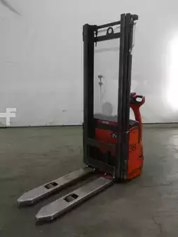 Ruční vysokozdvižný vozík 2001  Linde L12 (1)