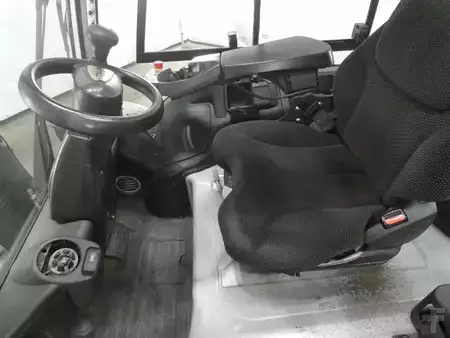 Sähkö - 4 pyör 2018  Still RX60-45 (3)