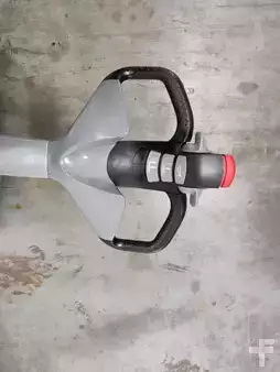 Pallet Stackers 2020  Still EXV20 (3)