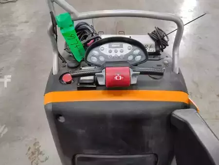 Electric Pallet Trucks 2020  Still EXU-S24/LIION/2400MM (3)