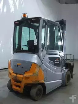 Elektryczne 4-kołowe 2020  Still RX60-30 (2)