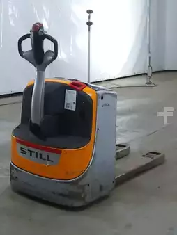 Nízkozdvižný vozík 2021  Still EXU20 (2)