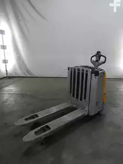 Apilador eléctrico 2020  Still EXU-H18 (1)