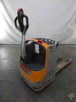 Apilador eléctrico 2020  Still EXU-H18 (2)