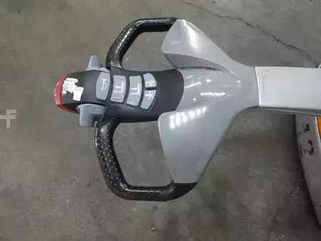 Apilador eléctrico 2020  Still EXU-H18 (3)