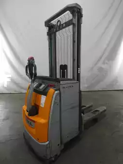 Pallet Stackers 2020  Still EXV16I (2)