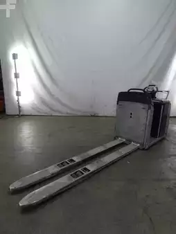 Horizontal Order Pickers 2019  Still OPX20/2400MM (1)