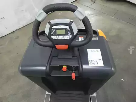 Horizontal Order Pickers 2022  Still OPX20/2150MM (3)