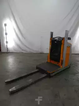 Preparador de pedidos vertical 2020  Still EK-X10 (1)