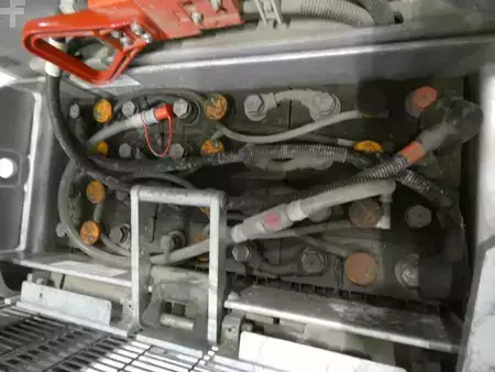 Stacker pedestre 2019  Still EXD-S20 (4)