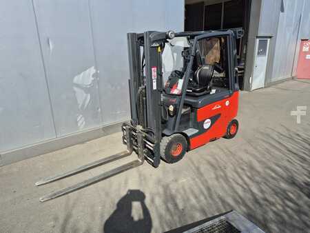 Elektro 4 Rad 2016  Linde E20H-01/600 (1)