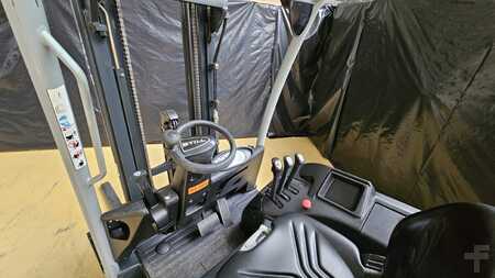 Elektro 4 Rad 2012  Still RX 20-16 P (1)