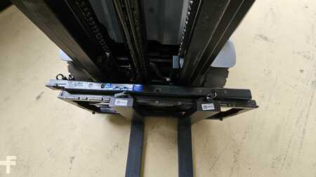 Elektro 4 Rad 2012  Still RX 20-16 P (2)